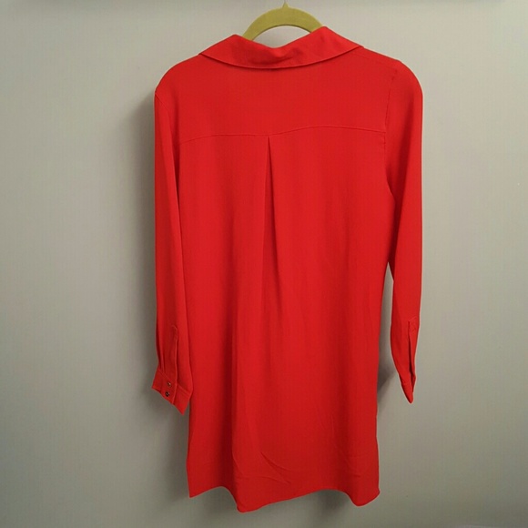 Cupio Crimson Tunic in Size Small - Picture 4 of 4